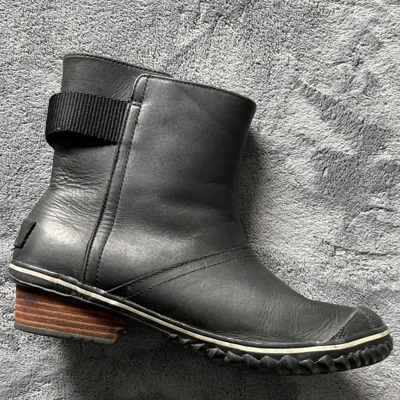 Sorel Black Leather slimboot boots 8.5 - Picture 6 of 11